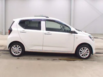 Daihatsu MIRA E S