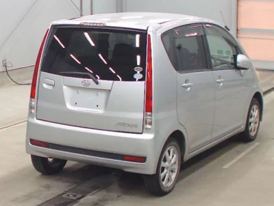 Daihatsu MOVE  с аукциона в Японии