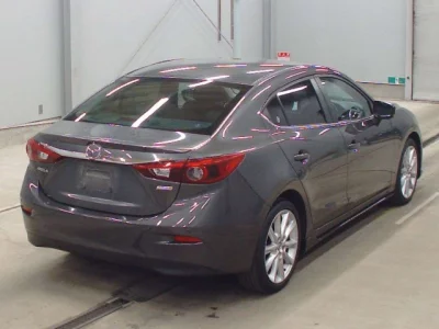 Mazda AXELA  с аукциона в Японии