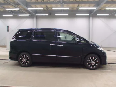 Toyota ESTIMA HYBRID