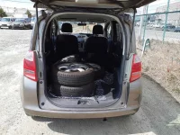 Toyota RACTIS лот № 5627 оценка 3.5  с аукциона в Японии 10