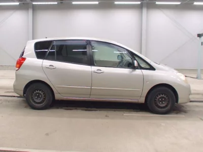 Toyota COROLLA SPACIO  с аукциона в Японии