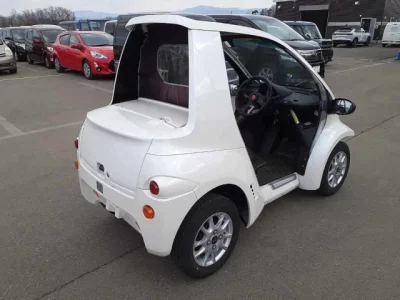 Toyota COMS
