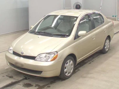 Toyota PLATZ  с аукциона в Японии