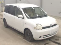Toyota SIENTA лот № 5633 оценка RA  с аукциона в Японии 4