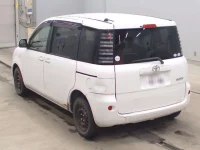 Toyota SIENTA лот № 5633 оценка RA  с аукциона в Японии 5