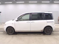 Toyota SIENTA лот № 5633 оценка RA  с аукциона в Японии 3