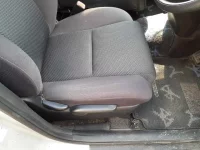 Toyota WISH лот № 5623 оценка 3.5  с аукциона в Японии 7