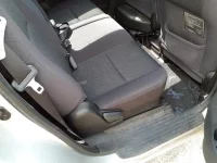 Toyota WISH лот № 5623 оценка 3.5  с аукциона в Японии 9