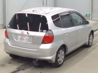 Honda FIT лот № 5646 оценка 3  с аукциона в Японии 1