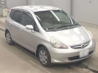 Honda FIT лот № 5646 оценка 3  с аукциона в Японии 4