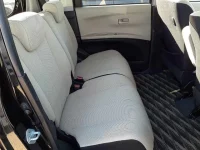 Subaru LUCRA лот № 5159 оценка 3  с аукциона в Японии 9