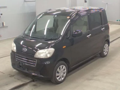 Subaru LUCRA  с аукциона в Японии