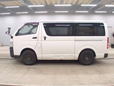 Toyota REGIUS ACE VAN