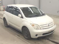 Toyota IST лот № 3373 оценка 3.5  с аукциона в Японии 4