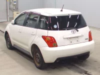 Toyota IST лот № 3373 оценка 3.5  с аукциона в Японии 5