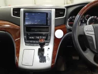 Toyota VELLFIRE лот № 9072 оценка 3.5  с аукциона в Японии 8