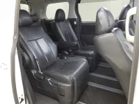 Toyota VELLFIRE лот № 9072 оценка 3.5  с аукциона в Японии 9