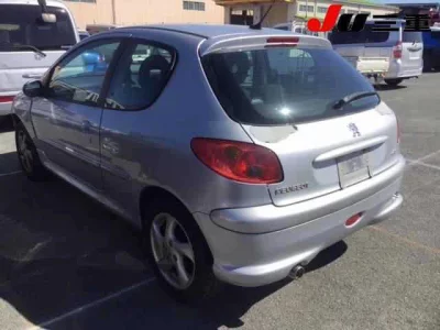 Peugeot 206  с аукциона в Японии