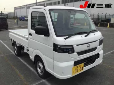 Nissan NT100 Clipper