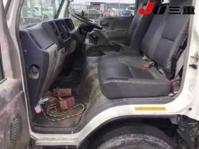 Mazda TITAN  с аукциона в Японии