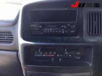 Daihatsu HIJET VAN лот № 8066 оценка 3.5  с аукциона в Японии 7