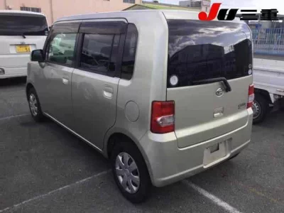 Daihatsu MOVE CONTE