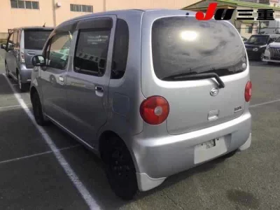 Daihatsu MOVE LATTE