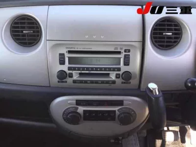 Daihatsu MOVE LATTE