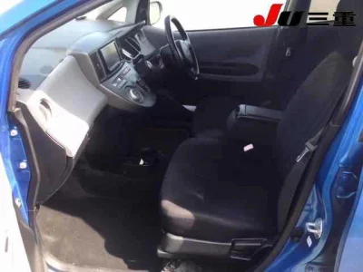 Daihatsu SONICA