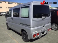 Mitsubishi MINICAB VAN лот № 8231 оценка R  с аукциона в Японии 1