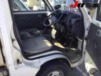 Mitsubishi MINICAB TRUCK лот № 8251 оценка 3.5  с аукциона в Японии 3