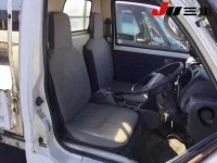 Mitsubishi MINICAB TRUCK лот № 8251 оценка 3.5  с аукциона в Японии 4