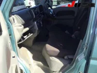 Suzuki EVERY WAGON лот № 2101 оценка 3.5  с аукциона в Японии 2