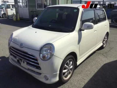 Daihatsu MIRA  с аукциона в Японии