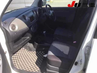 Daihatsu MIRA  с аукциона в Японии