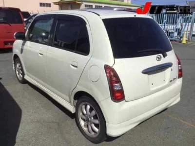 Daihatsu MIRA  с аукциона в Японии