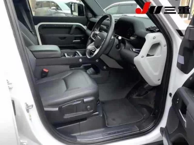 Rover DEFENDER  с аукциона в Японии