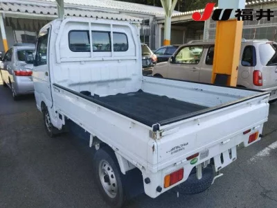 Mitsubishi MINICAB TRUCK  с аукциона в Японии
