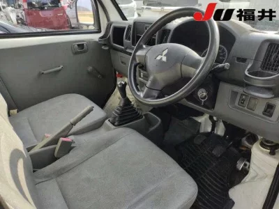 Mitsubishi MINICAB TRUCK  с аукциона в Японии