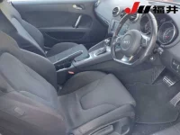 Audi TT лот № 2017 оценка 4  с аукциона в Японии 2