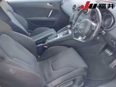 Audi TT  с аукциона в Японии