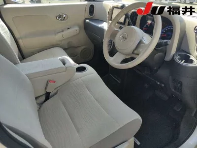 Nissan CUBE  с аукциона в Японии