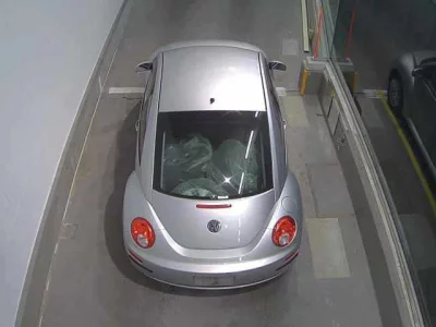 Volkswagen NEW BEETLE