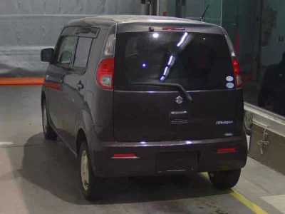 Suzuki MRWAGON