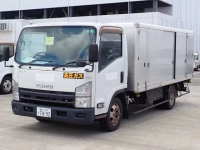 Isuzu ELF