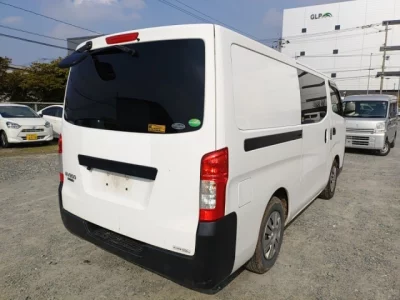 Nissan CARAVAN