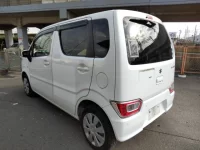 Suzuki WAGON R лот № 12177 оценка 3.5  с аукциона в Японии 4