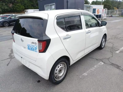 Daihatsu MIRA E S