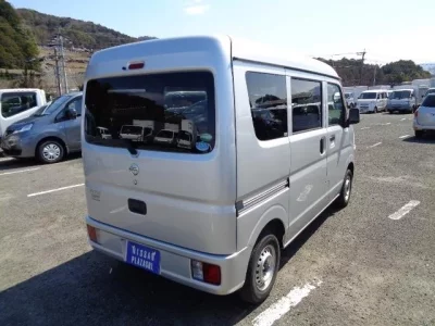 Nissan CLIPPER VAN